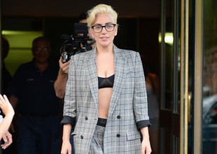 ¿Lady Gaga mostró de más?