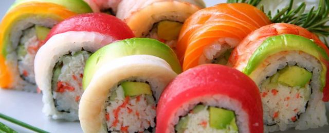 ¿De dónde viene realmente el sushi?