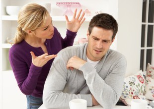 ¡Atención mujeres! Esta app cuenta las veces que un hombre te interrumpe
