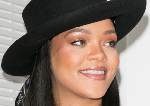 Estas transparencias de Rihanna te van a dejar con la boca abierta...