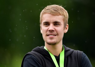 ¿Ya se olvidó de Selena? Justin Bieber, muy cerca de una modelo