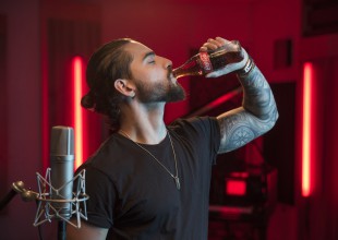 Coca-Cola y Maluma presentaron su himno para la Copa Mundial de la FIFA Rusia 2018