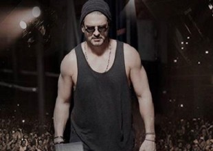 ¡Ricardo Arjona llegó a nuestro país!