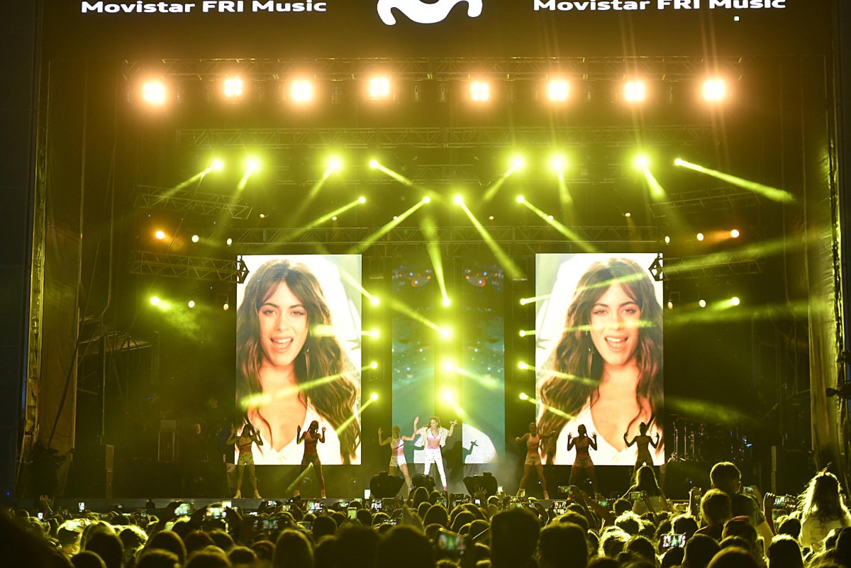 TINI brilló ante más de 25 mil personas en el Movistar Fri Music de Pinamar