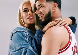 ¡Anuel AA se tatuó la cara de Karol G!