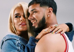 El divertido video de Karol G y Anuel AA en la cama