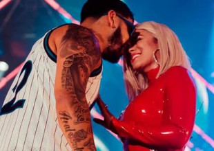 ¡Karol G y Anuel AA la rompieron en los Latin Billboard 2019!
