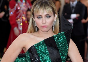 El mensaje de Miley Cyrus después de haber sido atacada por un fan