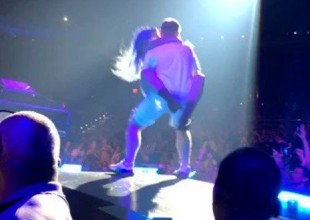Lady Gaga se cayó del escenario por bailar con un fan