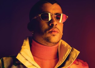El video más divertido de Bad Bunny junto a su novia