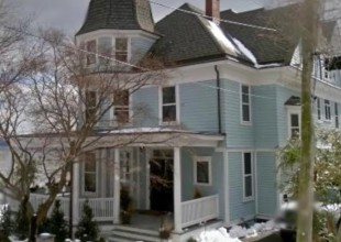 La historia de la casa que fue declarada legalmente embrujada