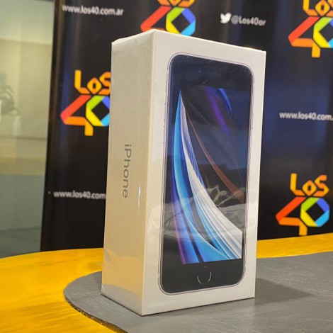 ¡LOS40 Y LIO FERRO TE REGALAN UN IPHONE!
