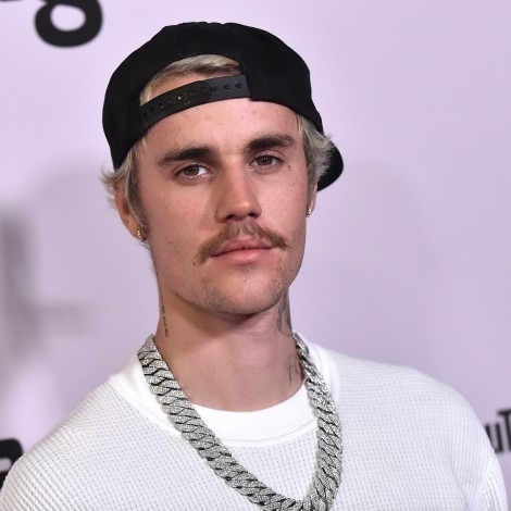 A cualquiera le puede pasar: Justin Bieber se olvidó la letra en su primera presentación del año