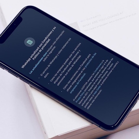 ¿Qué significan los nuevos "términos y condiciones" que aparecieron en WhatsApp?