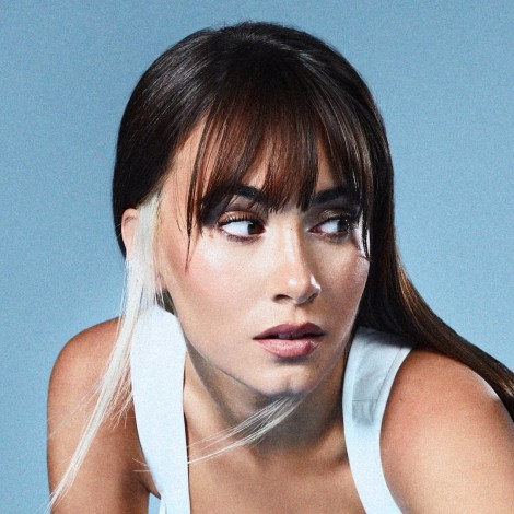 Aitana sorprende con la versión acústica de "11 Razones"