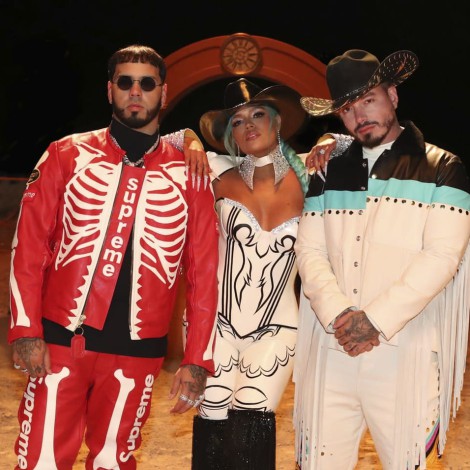 Karol G presenta su explosiva colaboración junto a Anuel AA y J Balvin