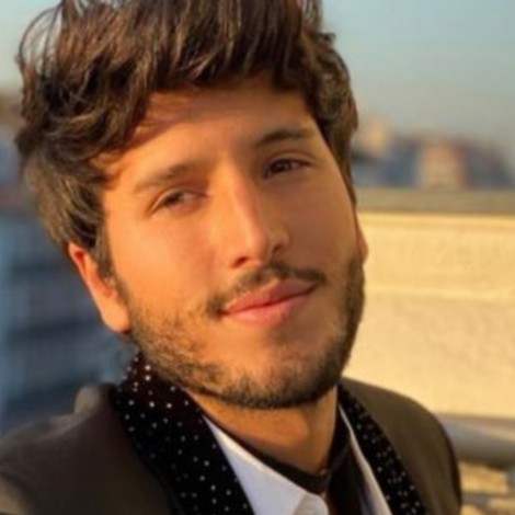 Así fue el reencuentro de Danna Paola y Sebastián Yatra en España