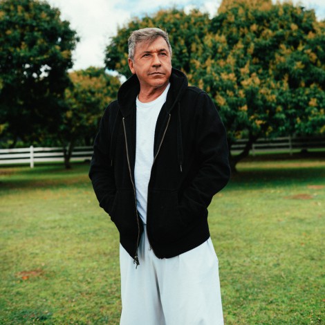 Ricardo Montaner nos presenta su nuevo single "Dios así lo quiso"