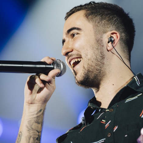 Beret nos presenta su nuevo single "Porfa no te vayas"