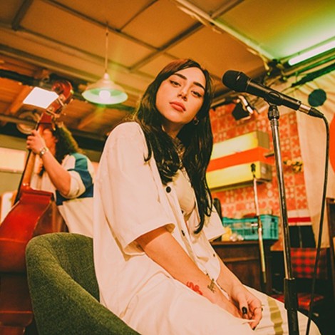 Nicki Nicole es la primera artista argentina en estrenar su concierto Tiny Desk