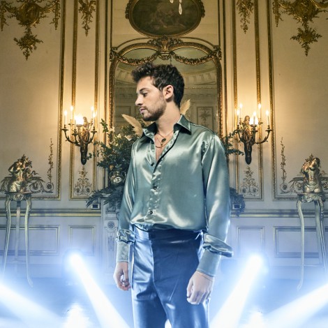 Entrevista a RUGGERO: "Senza Una Donna representa la nueva imagen y estética que quiero tener"