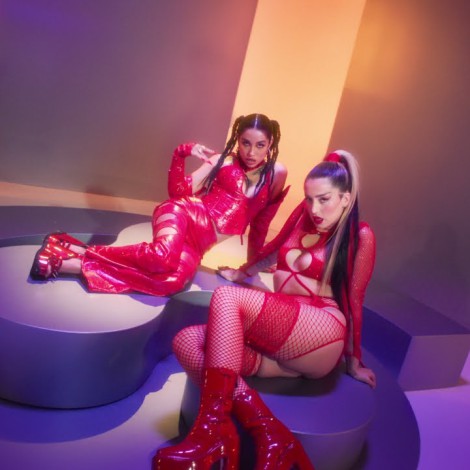 Entrevista a LOLA ÍNDIGO y MARÍA BECERRA: "Discoteka es un tema que no pasa de moda"