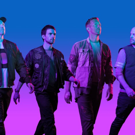 Coldplay sorprendió al cantar un tema de Bad Bunny y J Balvin