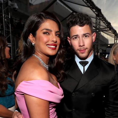 ¡Que bonita! Nick Jonas y Priyanka Chopra mostraron por primera vez a su hija