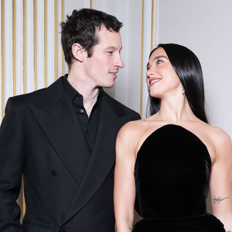 Dua Lipa confirma su compromiso con Callum Turner