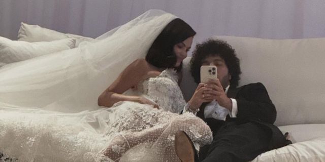 Selena Gómez se casó con Benny Blanco y su vestido dejó a todos sin palabras
