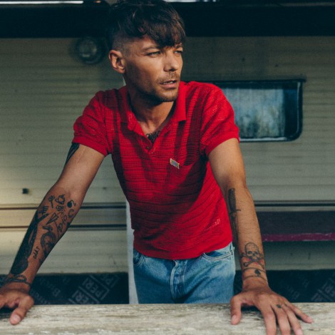 Louis Tomlinson sorprende con Lemonade, el inicio de una nueva etapa musical