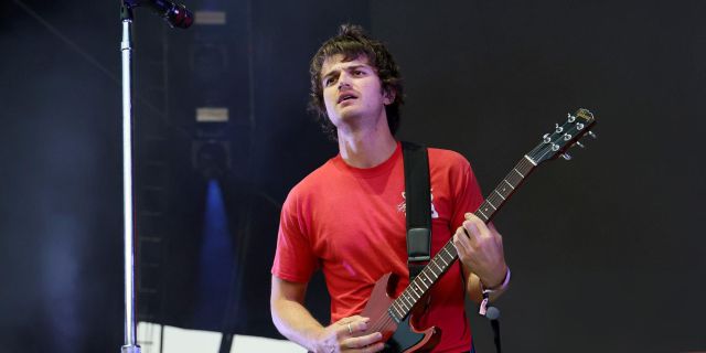 El boom de End of Beginning: la canción de Djo que domina los rankings